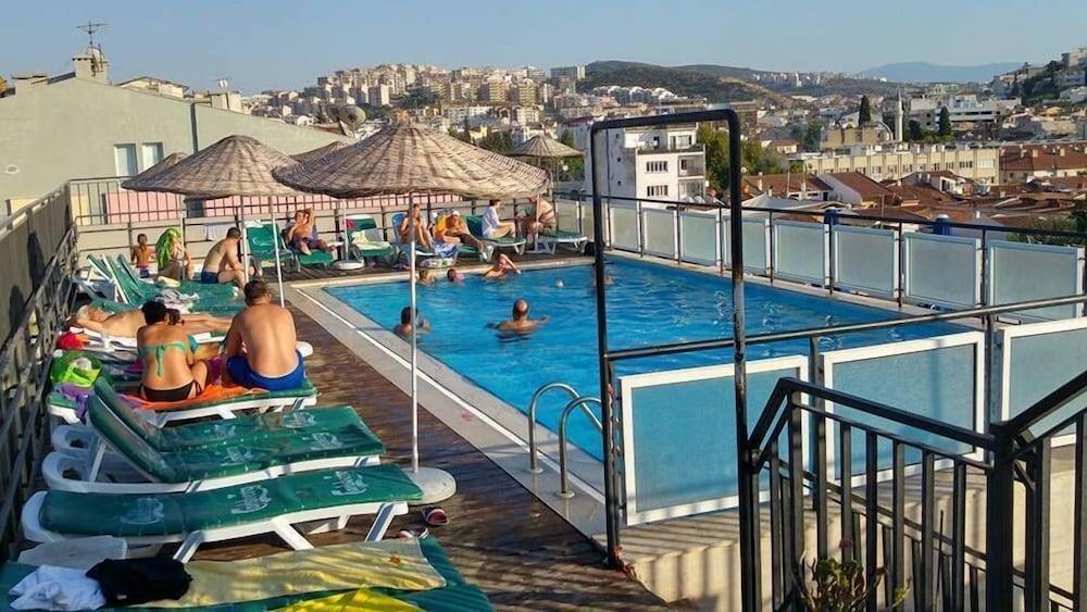 Surtel Hotel Kusadası Esterno foto