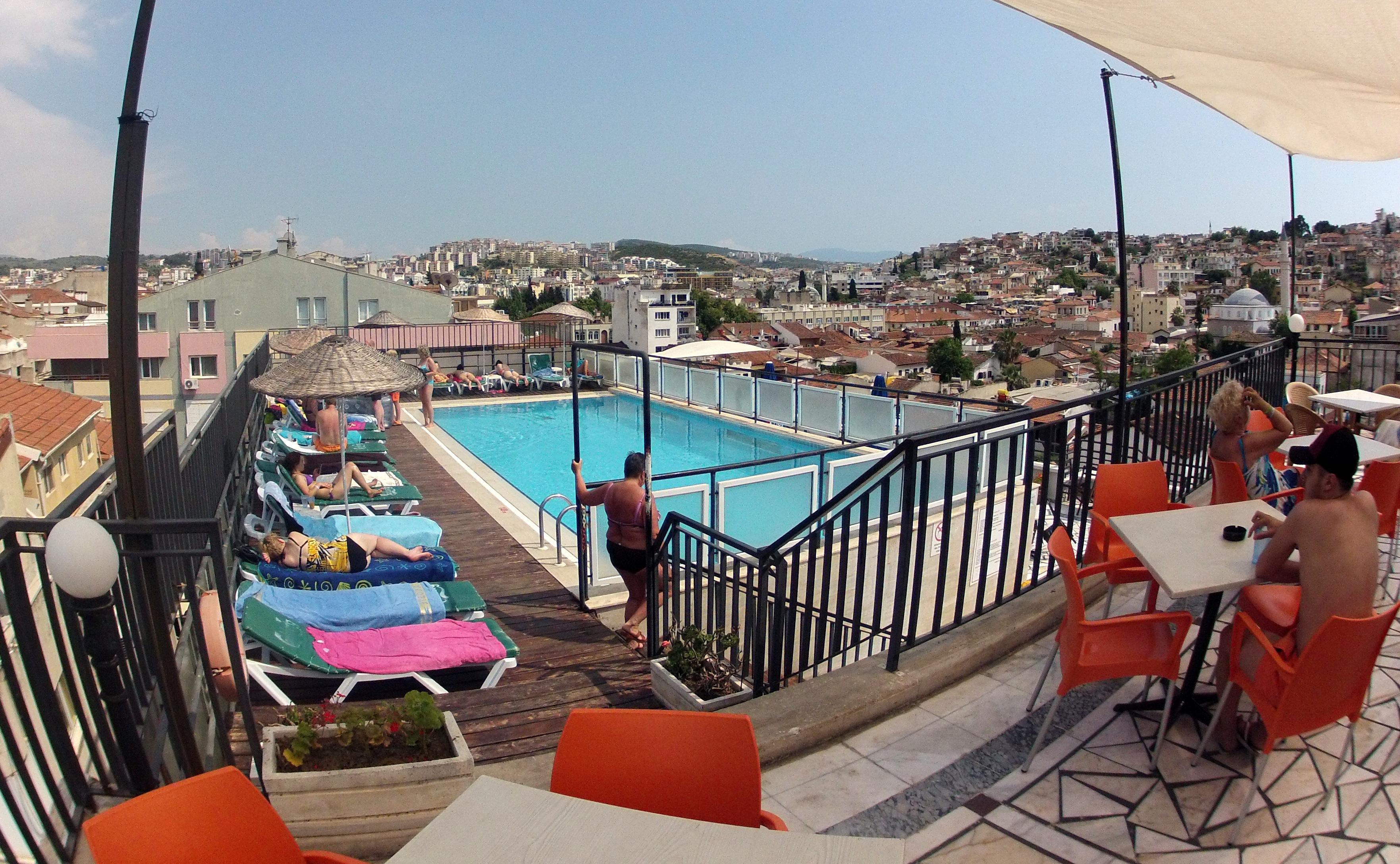 Surtel Hotel Kusadası Esterno foto