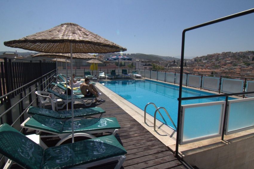 Surtel Hotel Kusadası Esterno foto